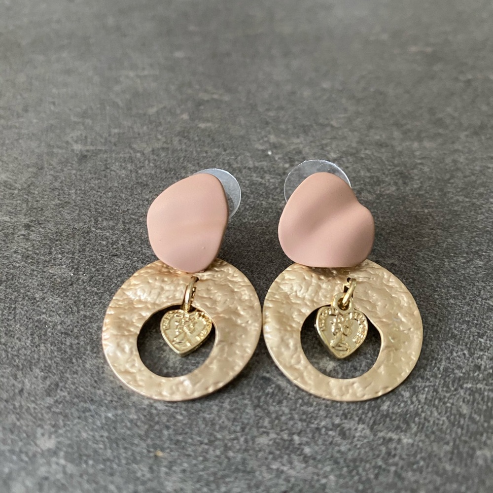 Boutique earrings